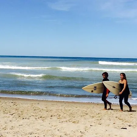 250 Waterfront With Garden דירה *