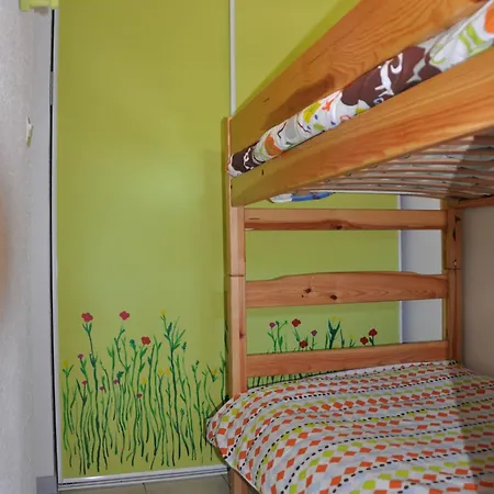 250 Waterfront With Garden Apartment Hourtin