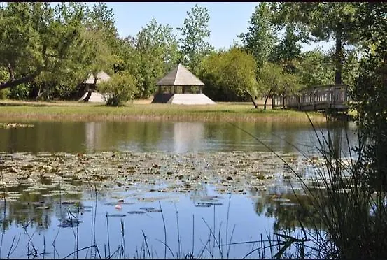 Apartment 250 Waterfront With Garden *